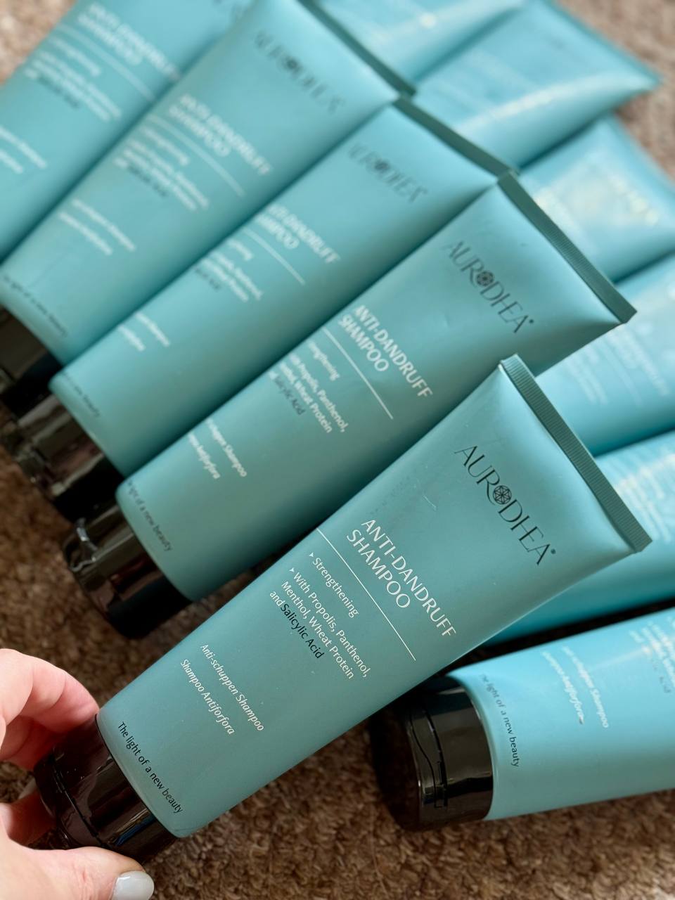 sampunassusalicilorugstiminuopleiskanujpg Švaros link Šampūnas nuo pleiskanų ir niežėjimo galvos odai